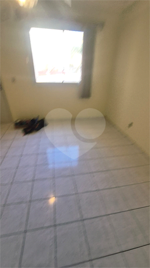 Foto REO1114265