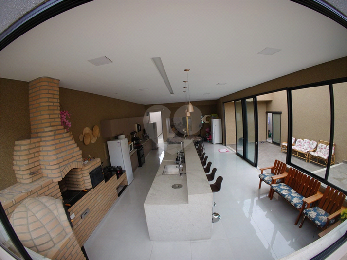 Foto REO1114273