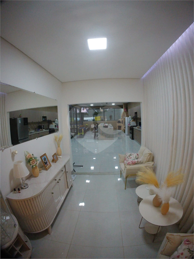 Foto REO1114273