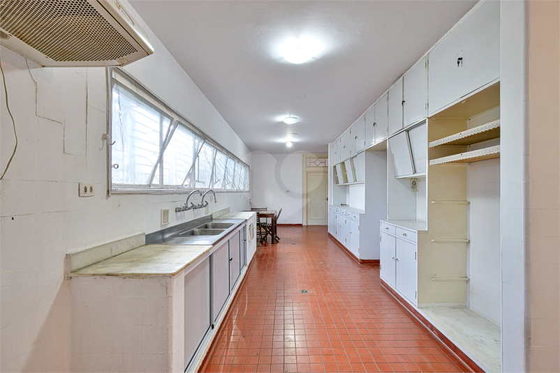 Foto REO1114277