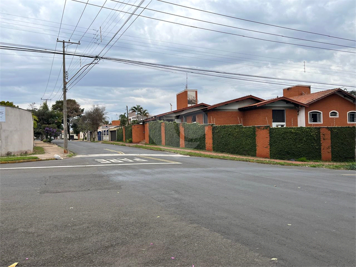 Foto REO1114279