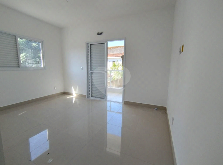 Foto REO1114282