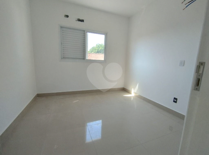 Foto REO1114282