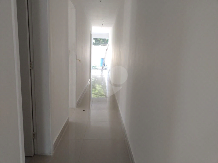 Foto REO1114282