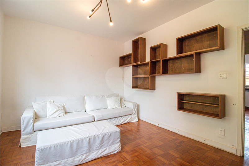 Foto REO1114285