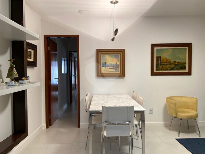 Foto REO1114294