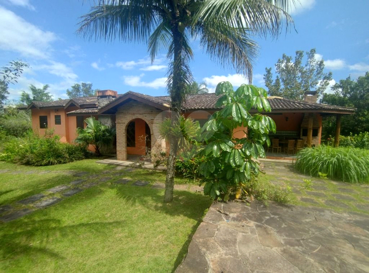 Foto REO1114296