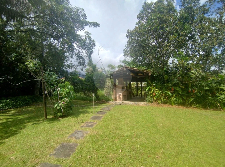 Foto REO1114296