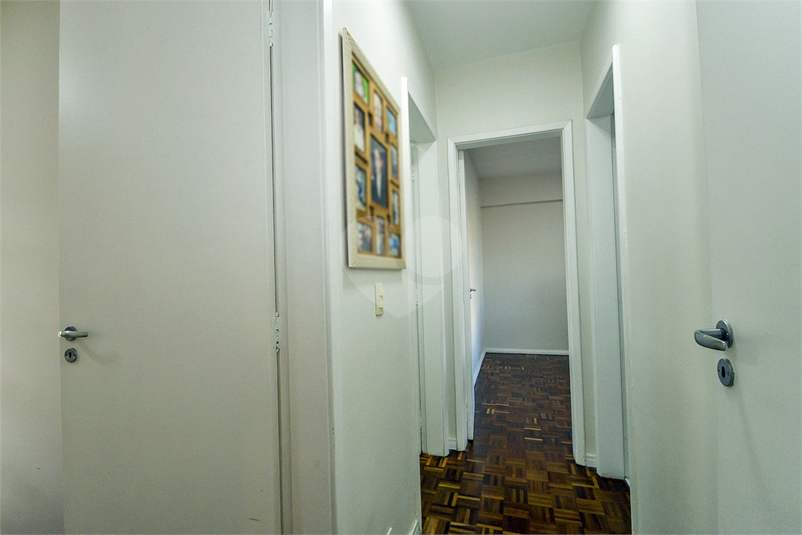 Foto REO1114299