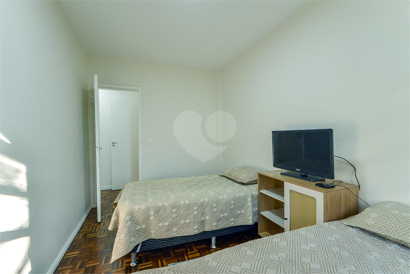 Foto REO1114299