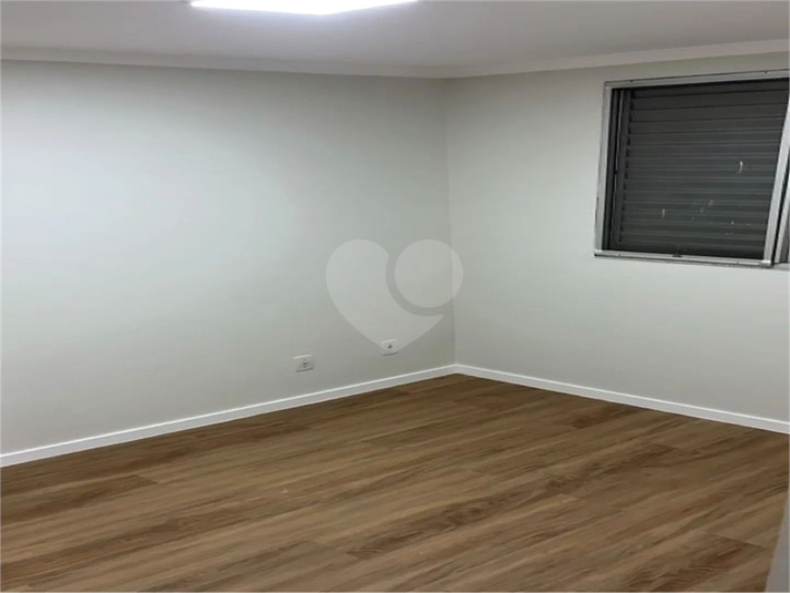 Foto REO1114300