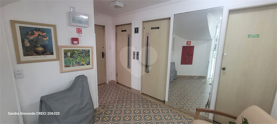 Foto REO1114302