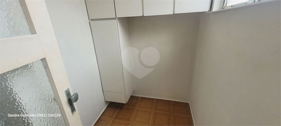 Foto REO1114302