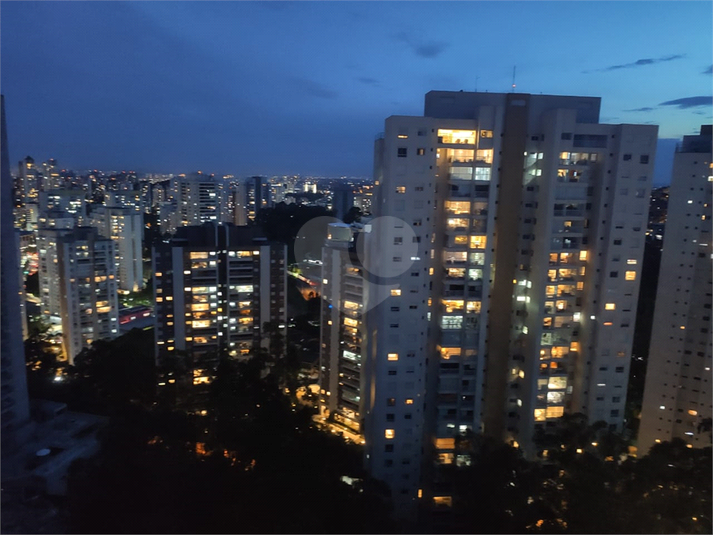 Foto REO1114305