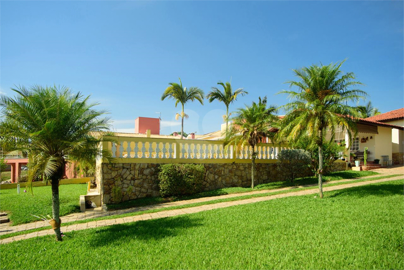 Foto REO1114307