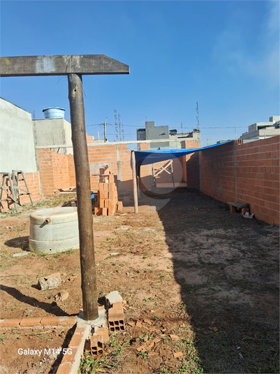 Foto REO1114311