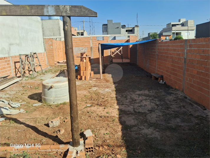 Foto REO1114311