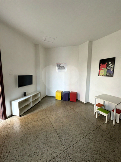 Foto REO1114315