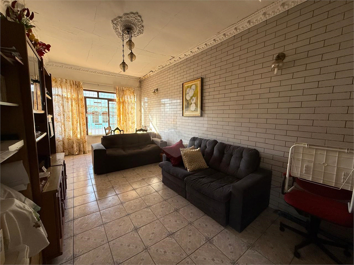 Foto REO1114318