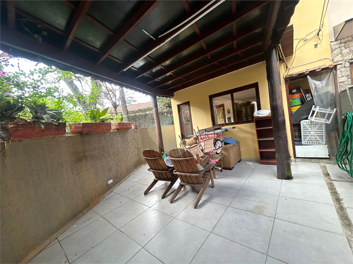 Foto REO1114356