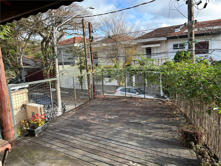 Foto REO1114356