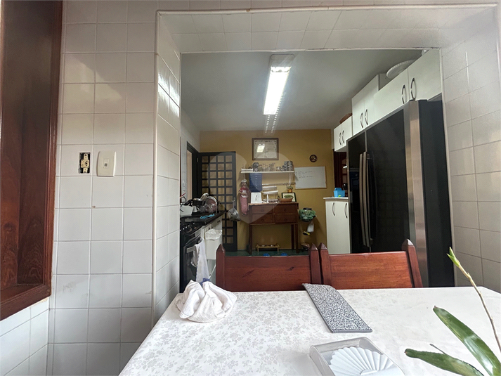 Foto REO1114356