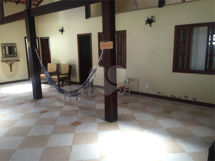 Foto REO1114358