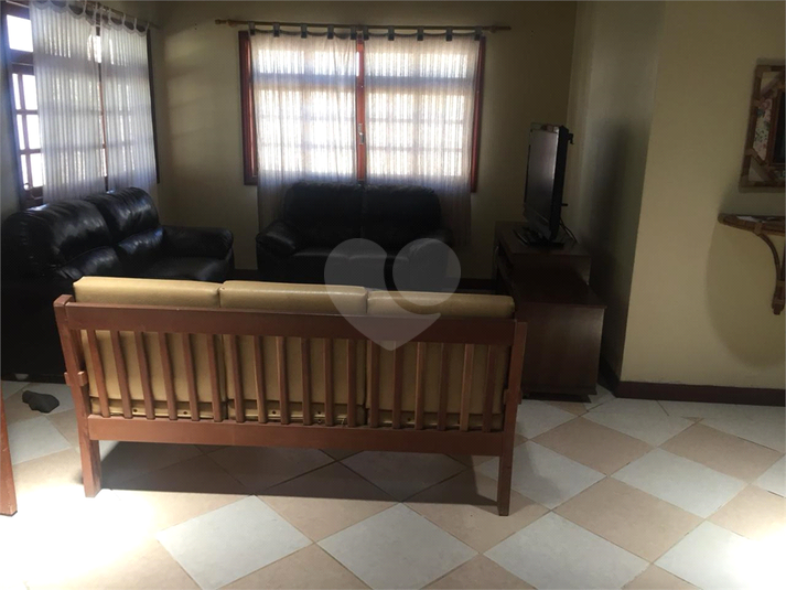 Foto REO1114358
