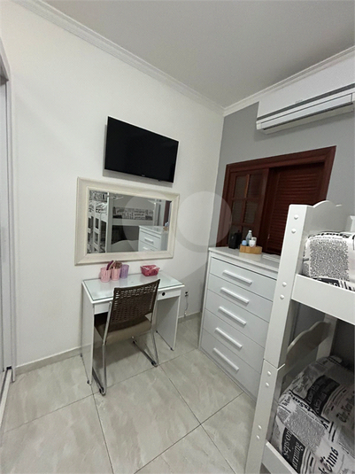 Foto REO1114361
