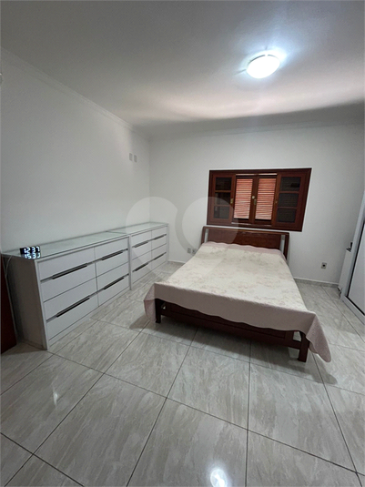 Foto REO1114361
