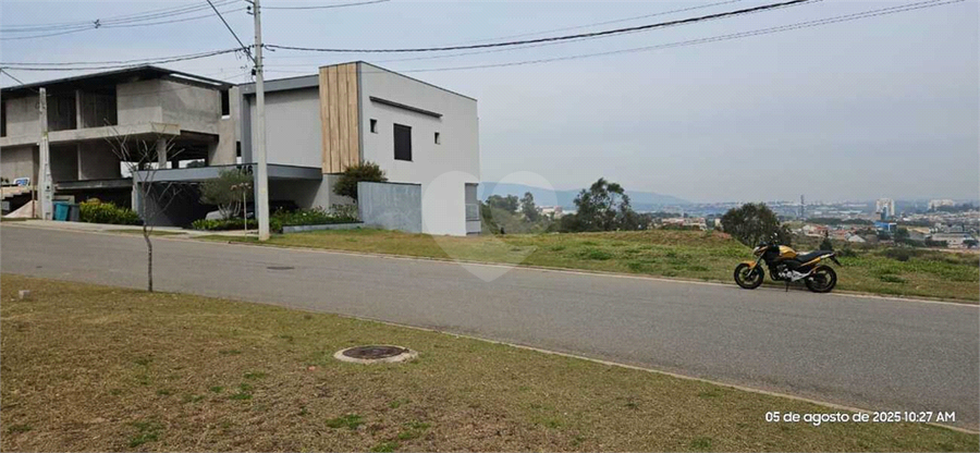 Foto REO1114362