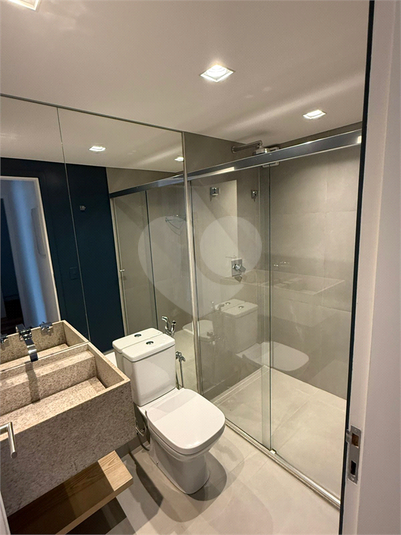 Foto REO1114377