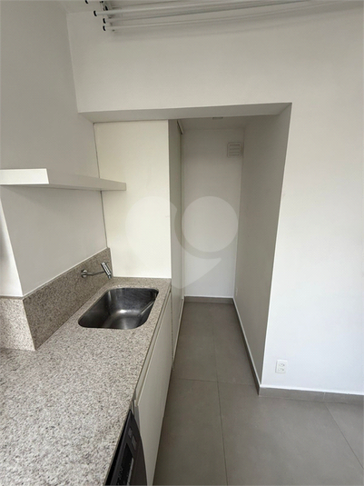 Foto REO1114377