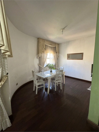 Foto REO1114388