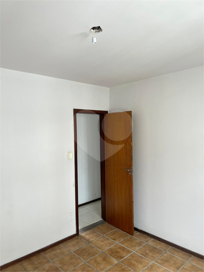 Foto REO1114389