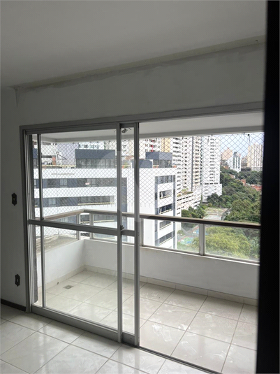 Foto REO1114389