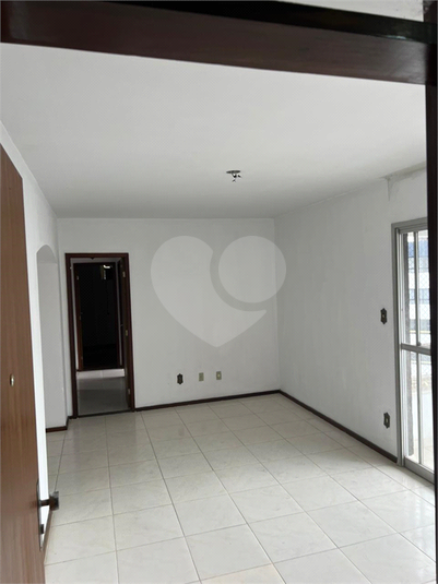Foto REO1114389
