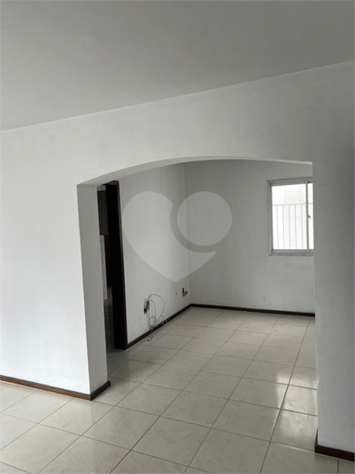 Foto REO1114389