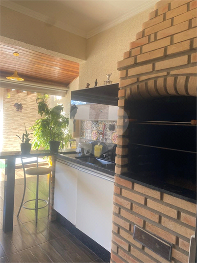 Foto REO1114401