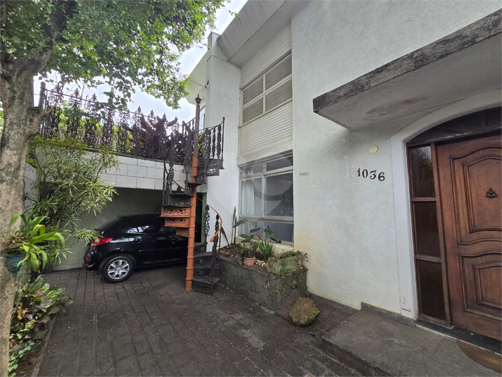Foto REO1114410