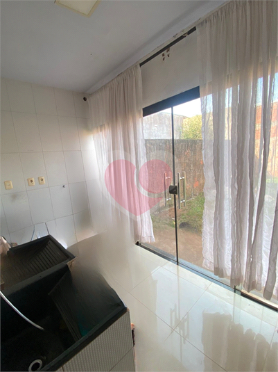 Foto REO1114411