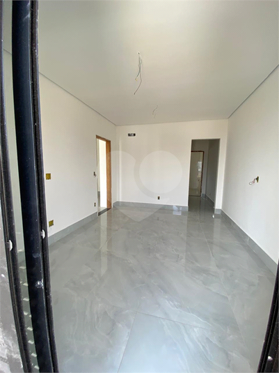 Foto REO1114418