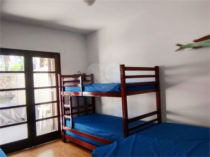 Foto REO1114421
