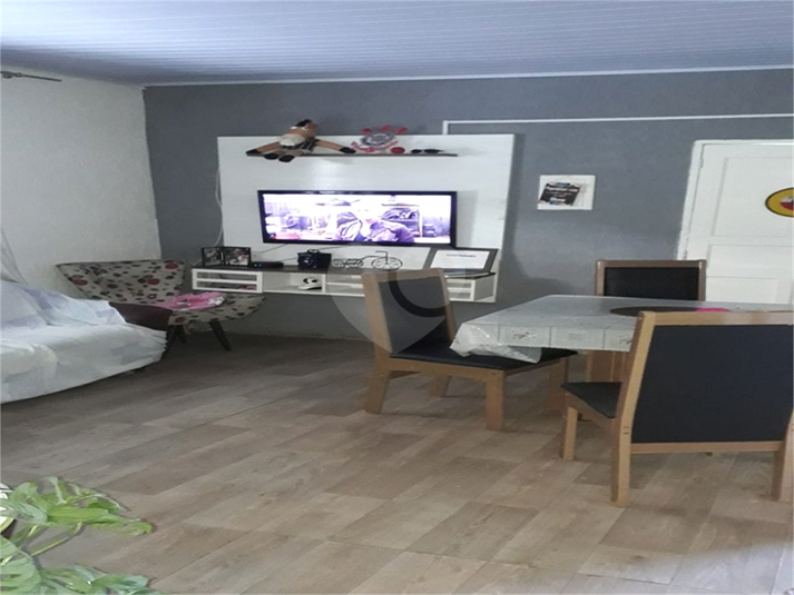 Foto REO1114439