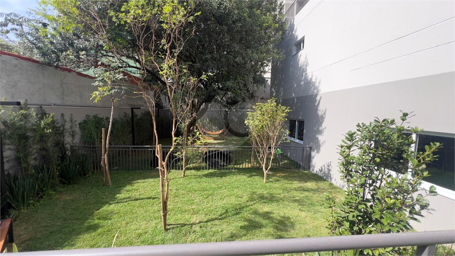 Foto REO1114445