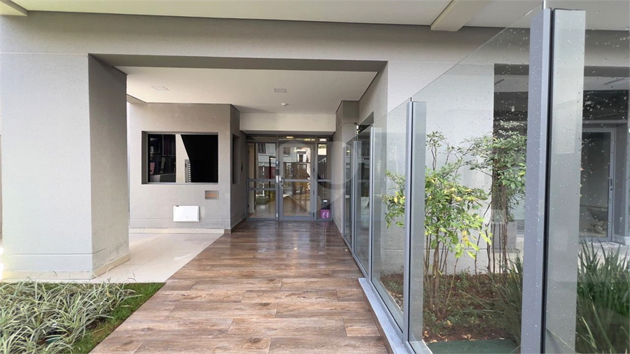 Foto REO1114445