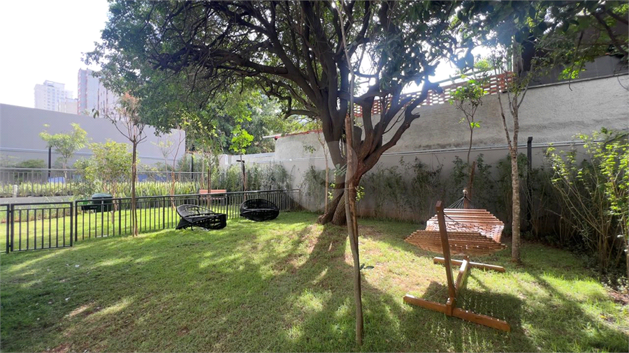 Foto REO1114445