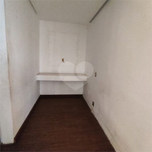 Foto REO1114449
