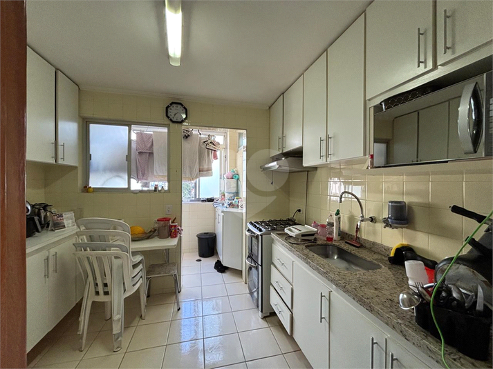 Foto REO1114467