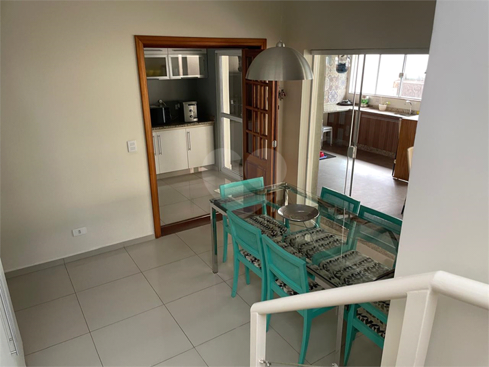 Foto REO1114468